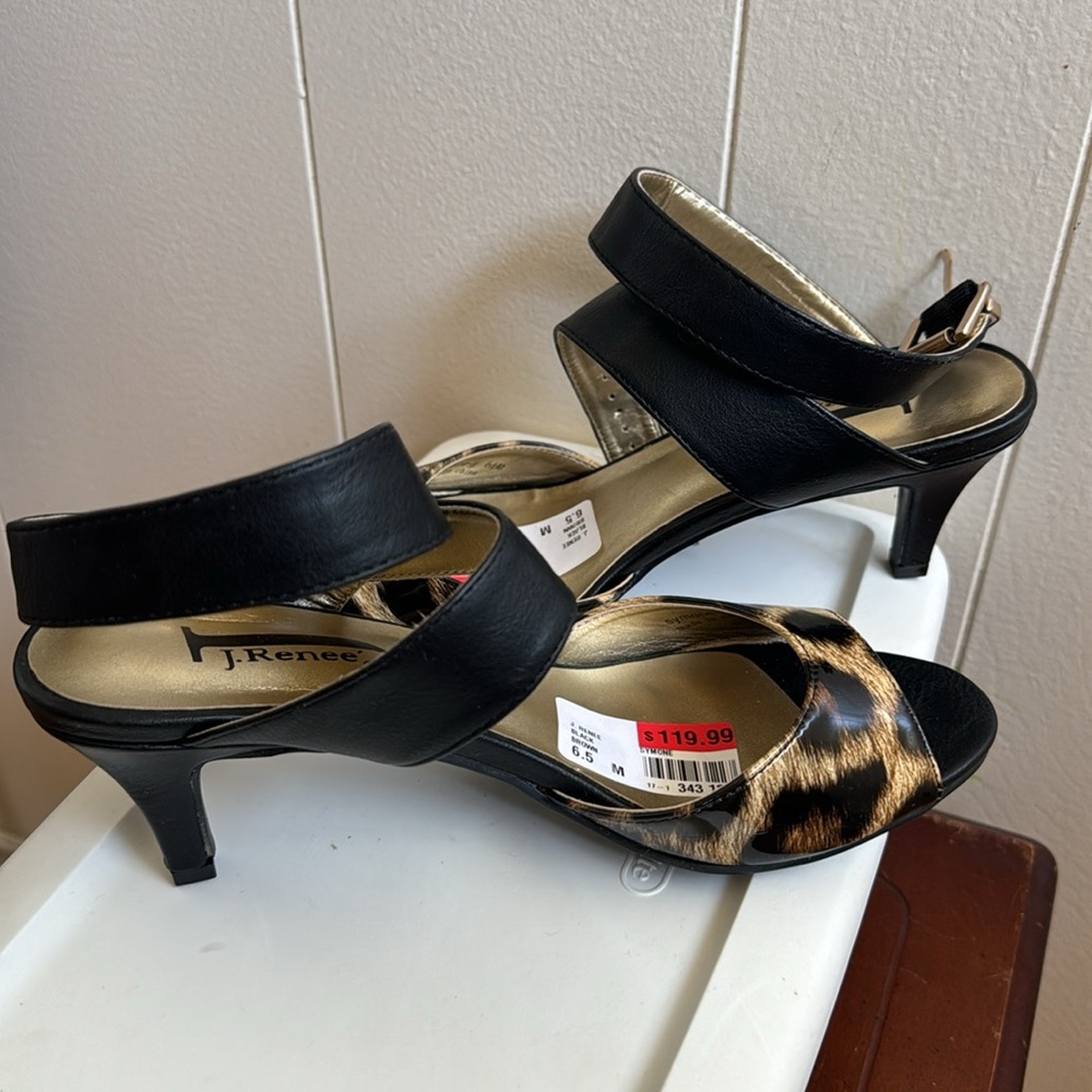 J. Reneé Heels - Picture 3 of 3